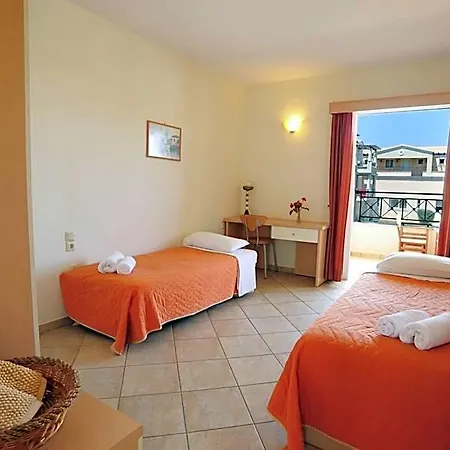 Ionian Princess Club Hotel, Corfu فندق أخارافي