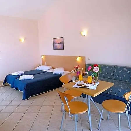 فندق Ionian Princess Club Hotel, Corfu أخارافي